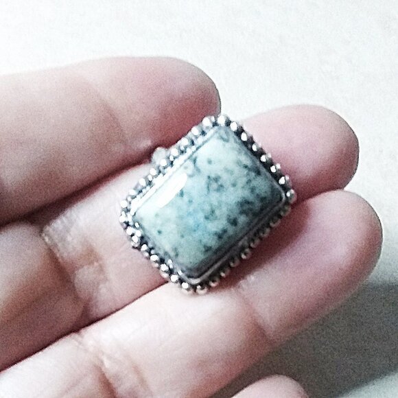 Milky Green Dendritic Agate Ring - Sz 7.25 - Minimalist Southwest & Boho Vibes - Picture 3 of 5